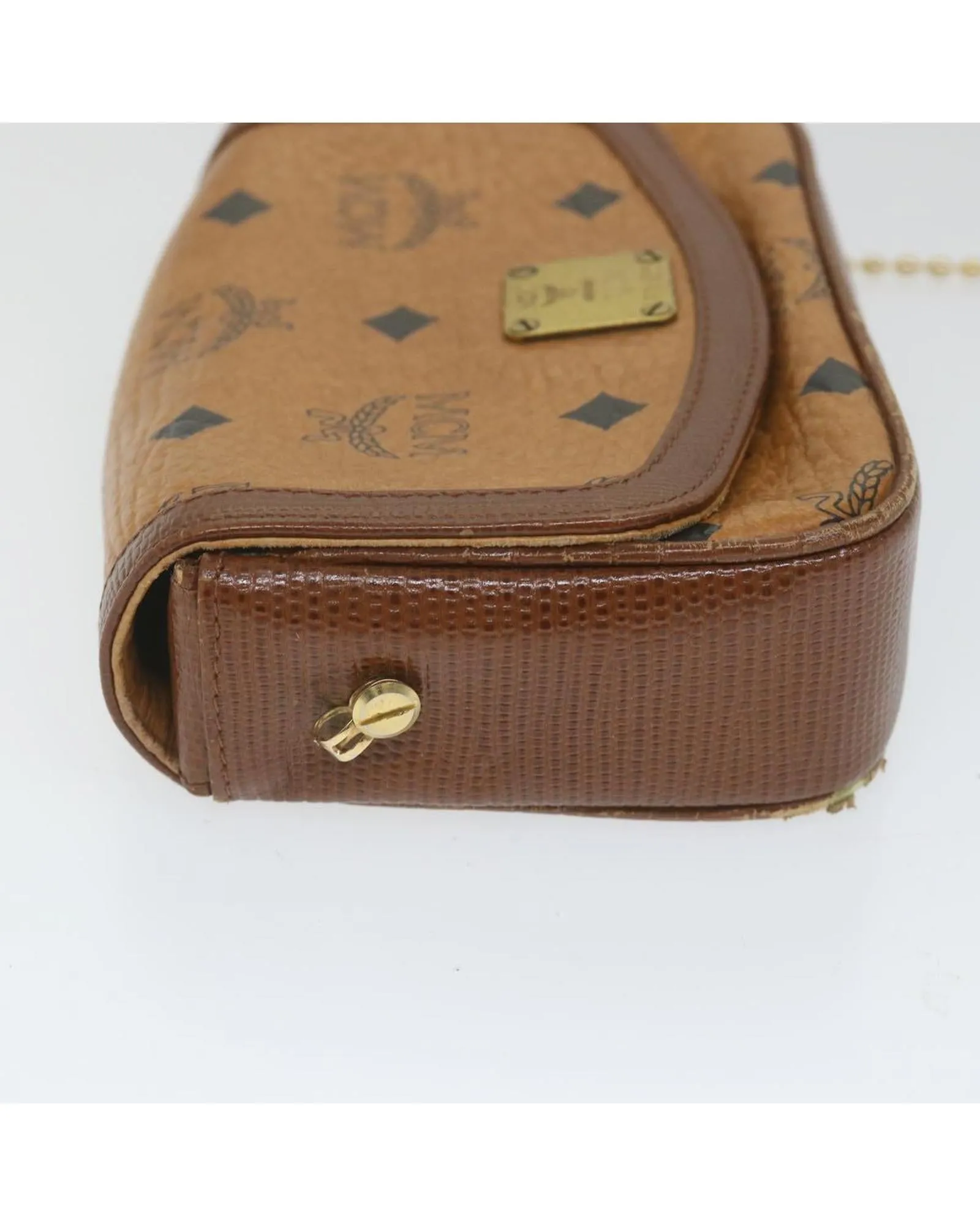 Brown Leather Chain Shoulder Bag with Logogram