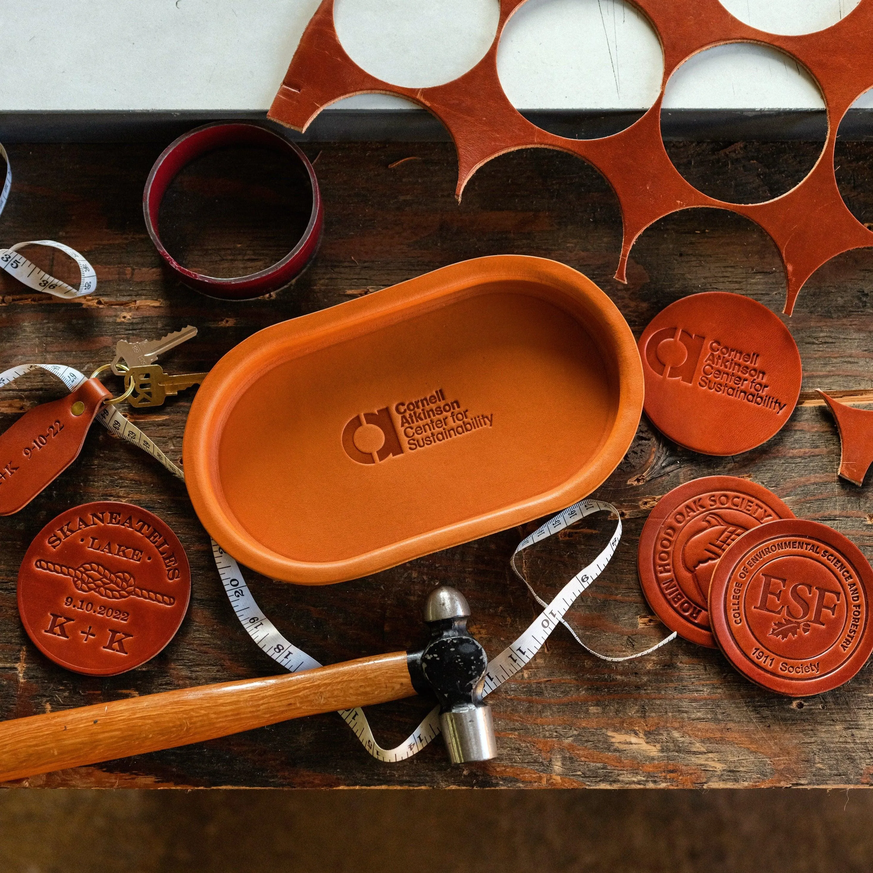 Custom Leather Valet - Pill